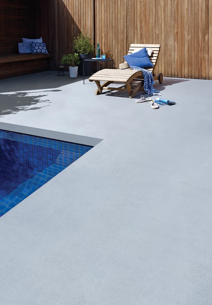 Finish your pool surrounds with Berger Jet Dry