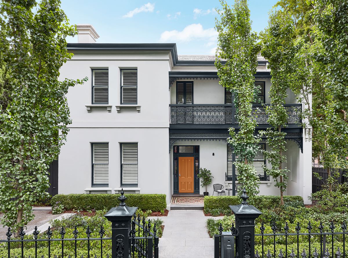 LEARN HOW TO GET THE PERFECT FINISH